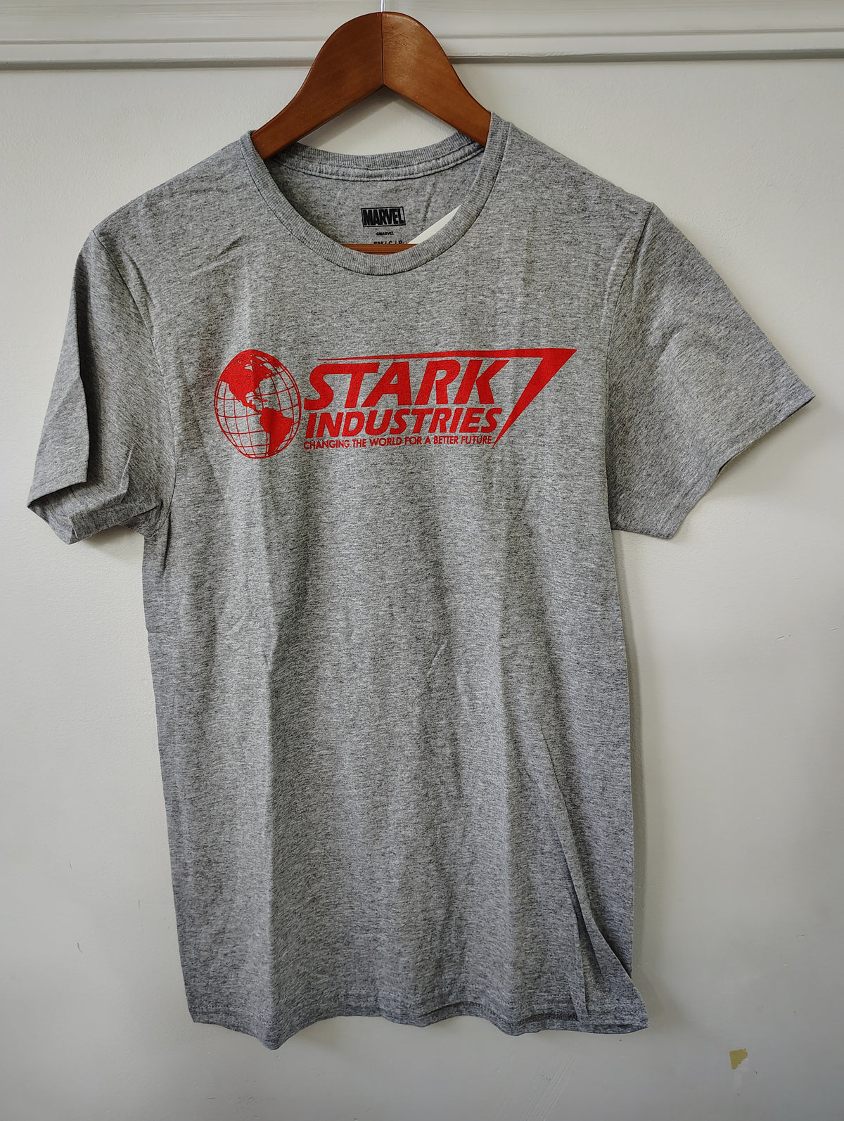S/S Shirt - Marvel - NWT Stark Industries, gray, - size Teen/Men - S (29-31)
