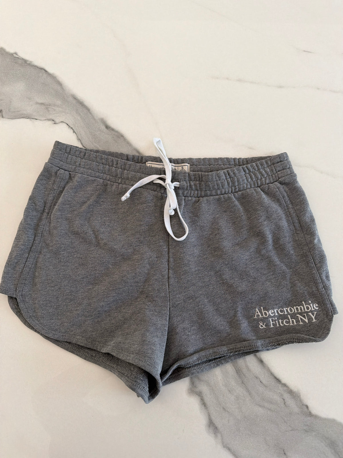Abercrombie & fitch szS Heather gray sweatshorts - size Junior - S (3/5)