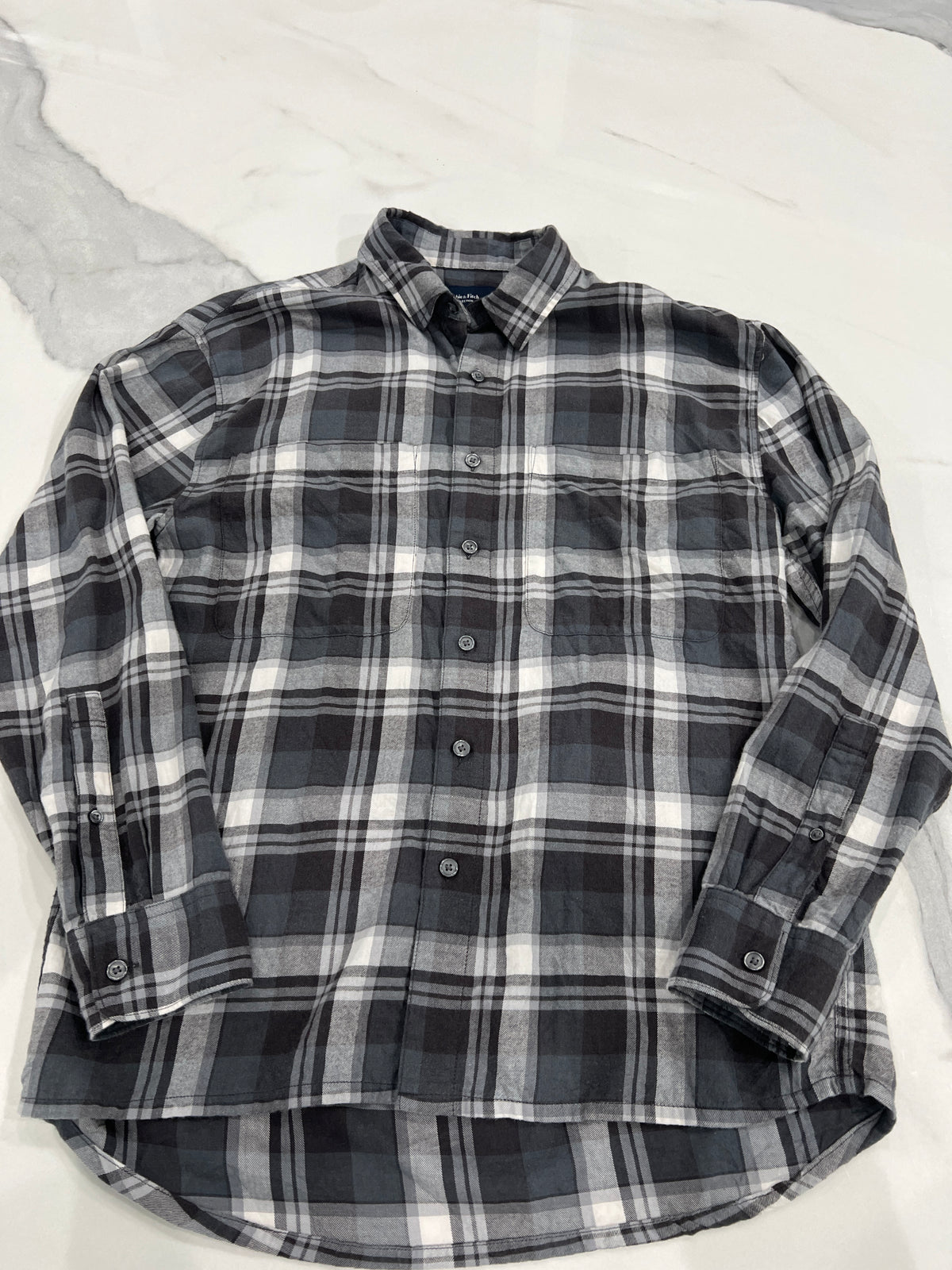 Abercrombie flannel gray Plaid szXS relaxed fit - size Teen/Men - XS (26-28)