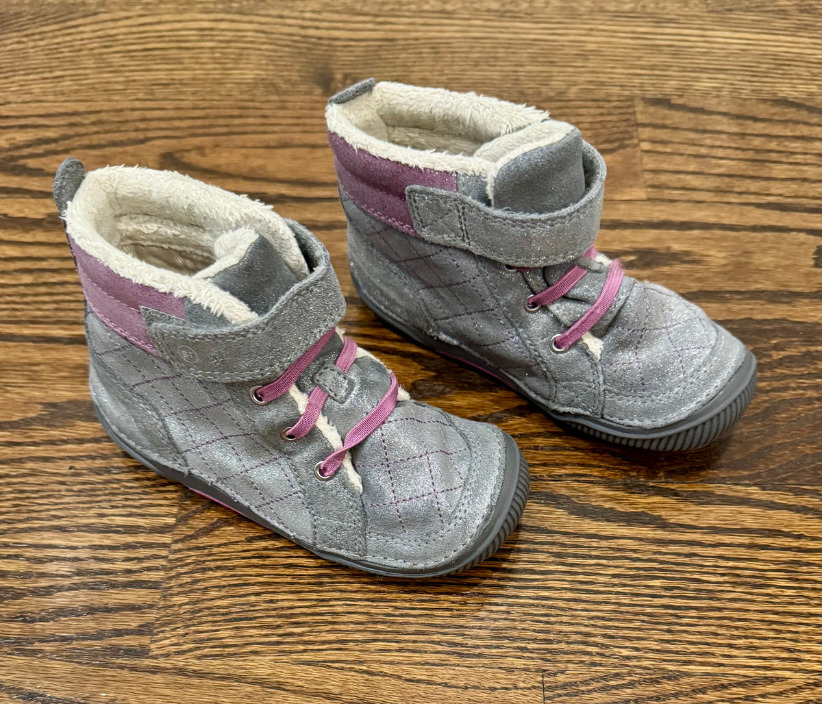 Striderite size 9.5 boot Grey/silver and purple - size Shoes - Toddler 9 1/2