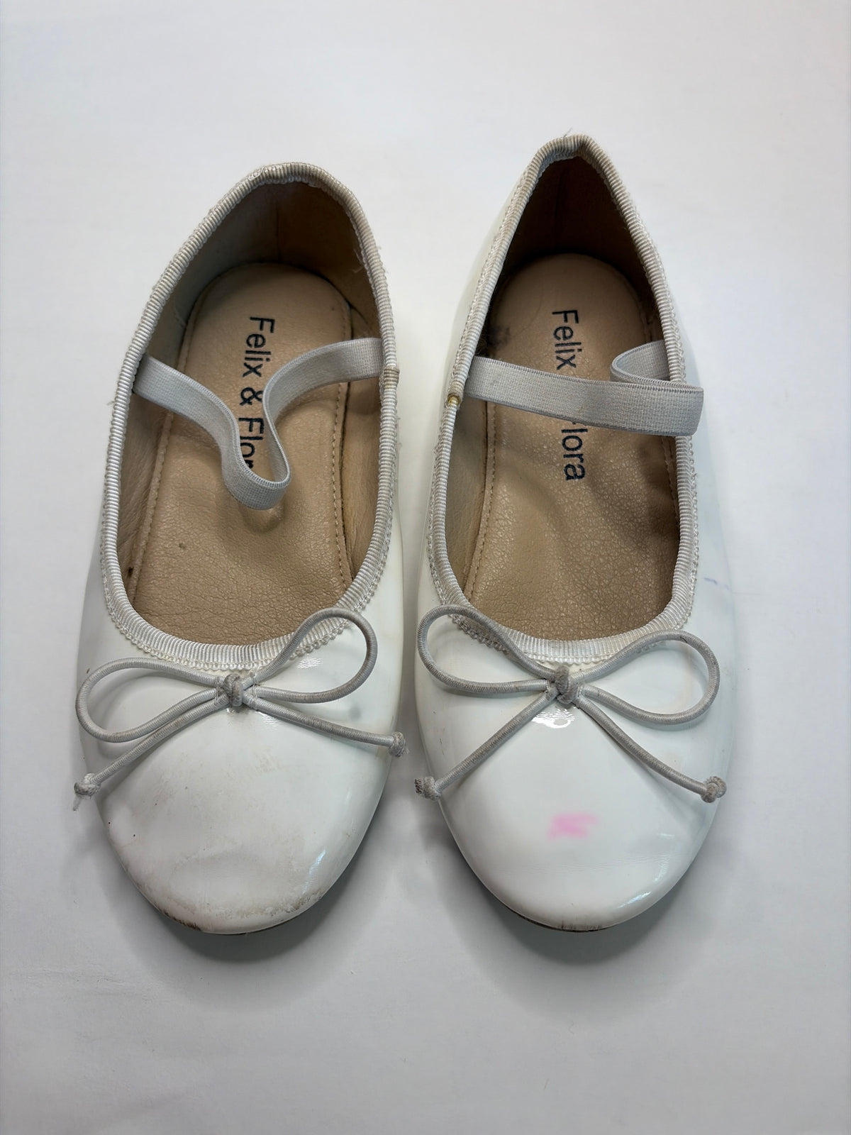 Felix & Flora white patent leather flat - size Shoes - Kids 12
