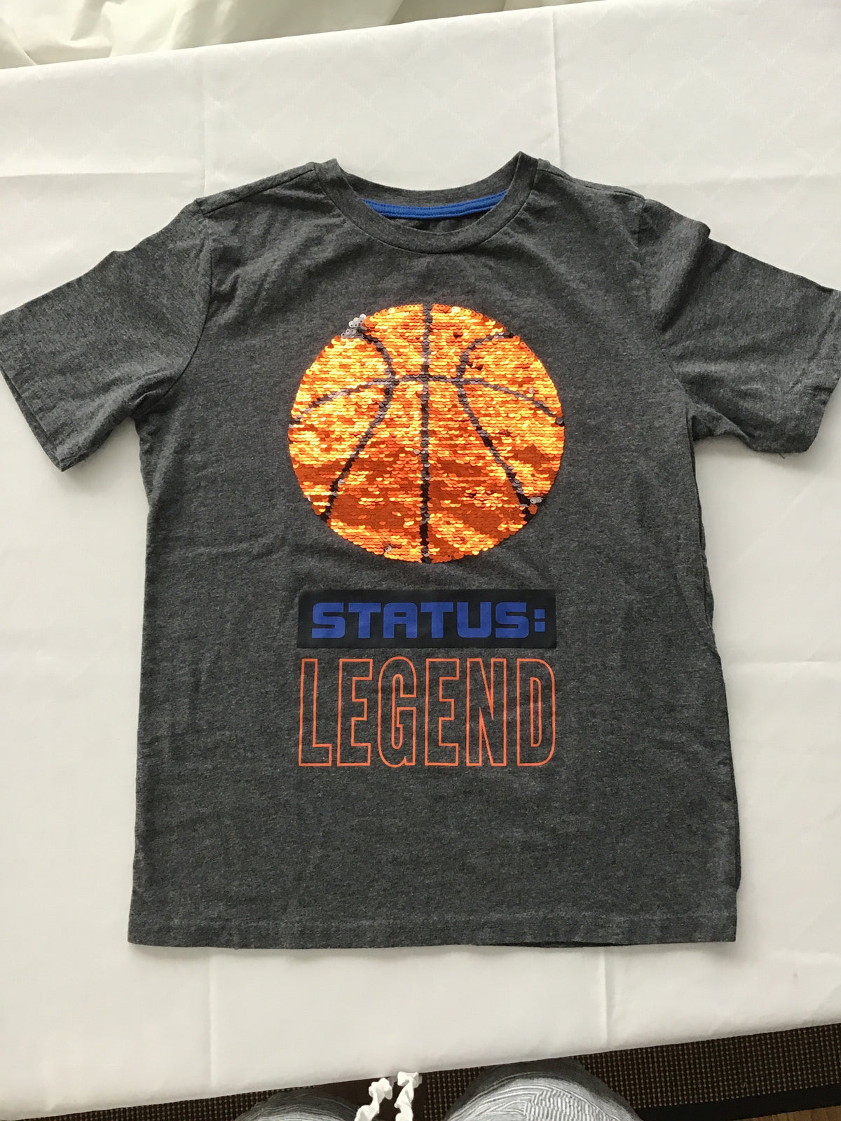 Highland originals gray T- shirt basketball - size Youth - 14 (XL)