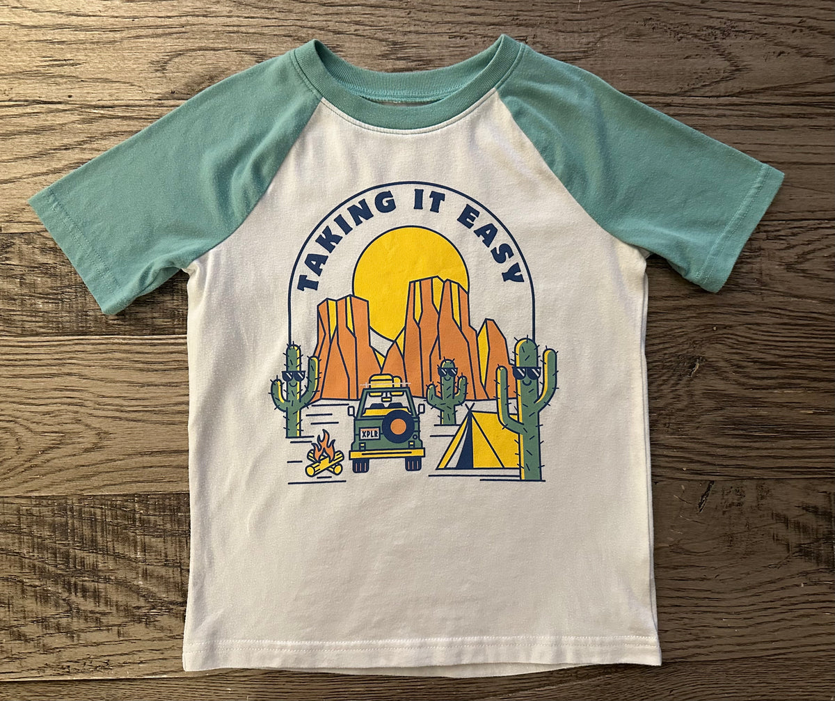 Taking it easy shirt w Cactus desert scene - size Youth - 6 (S)