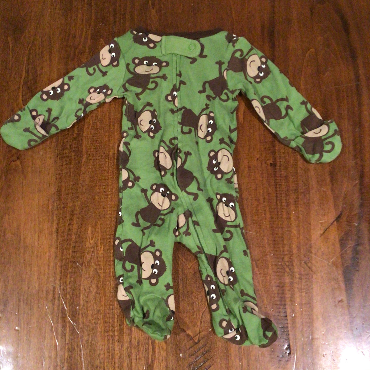 Carter's Zip-Up Sleeper Green\Brown Monkey EUC - size Month - Newborn