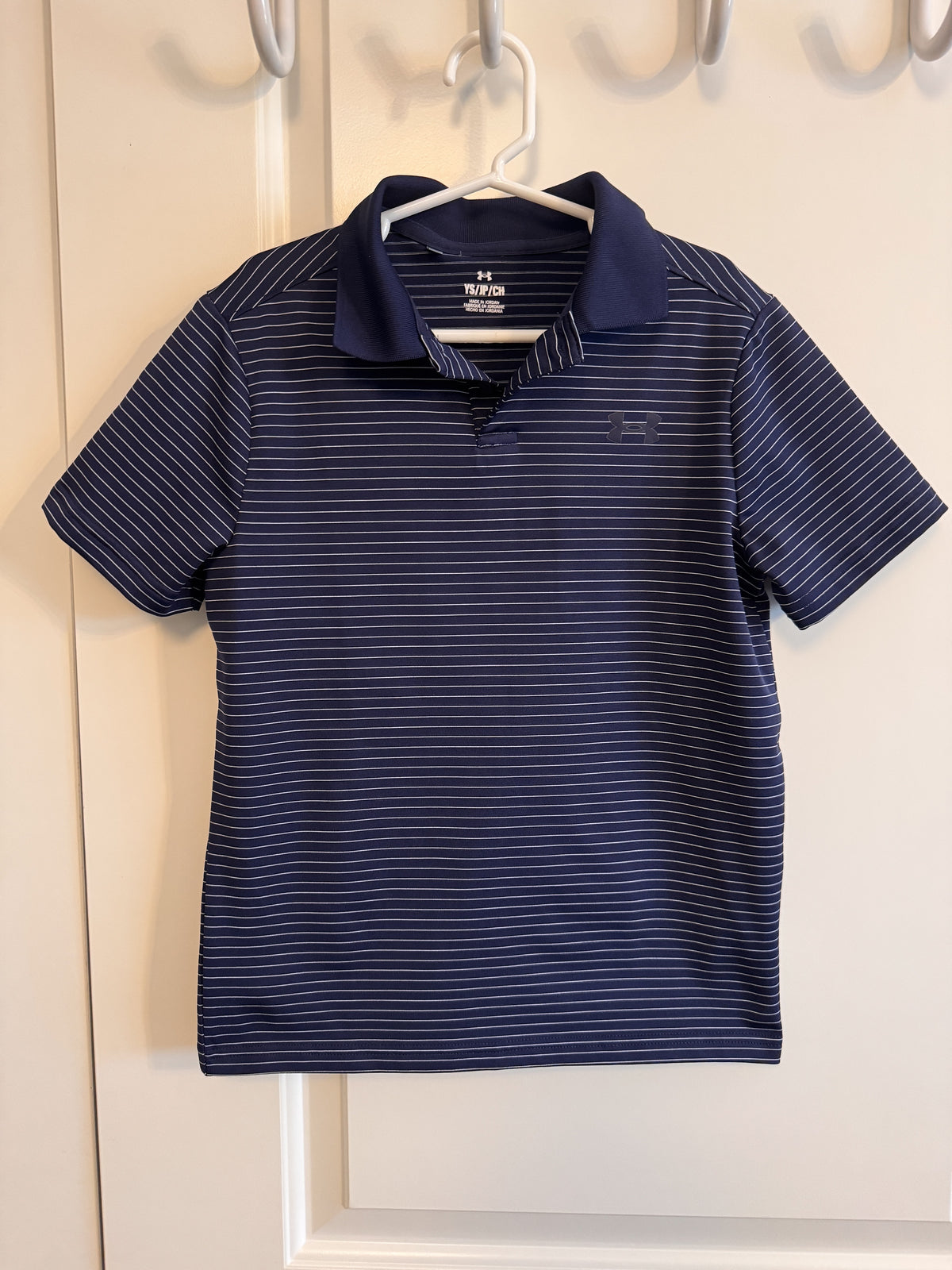 Shirt: Navy Stripe Polo Under Armour EUC - size Youth - 7 (S)