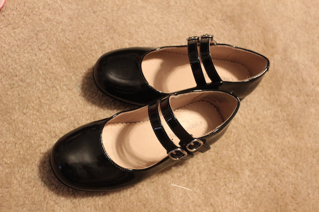 Black Patent Leather Worn a few times - size Shoes - Toddler 11 1/2