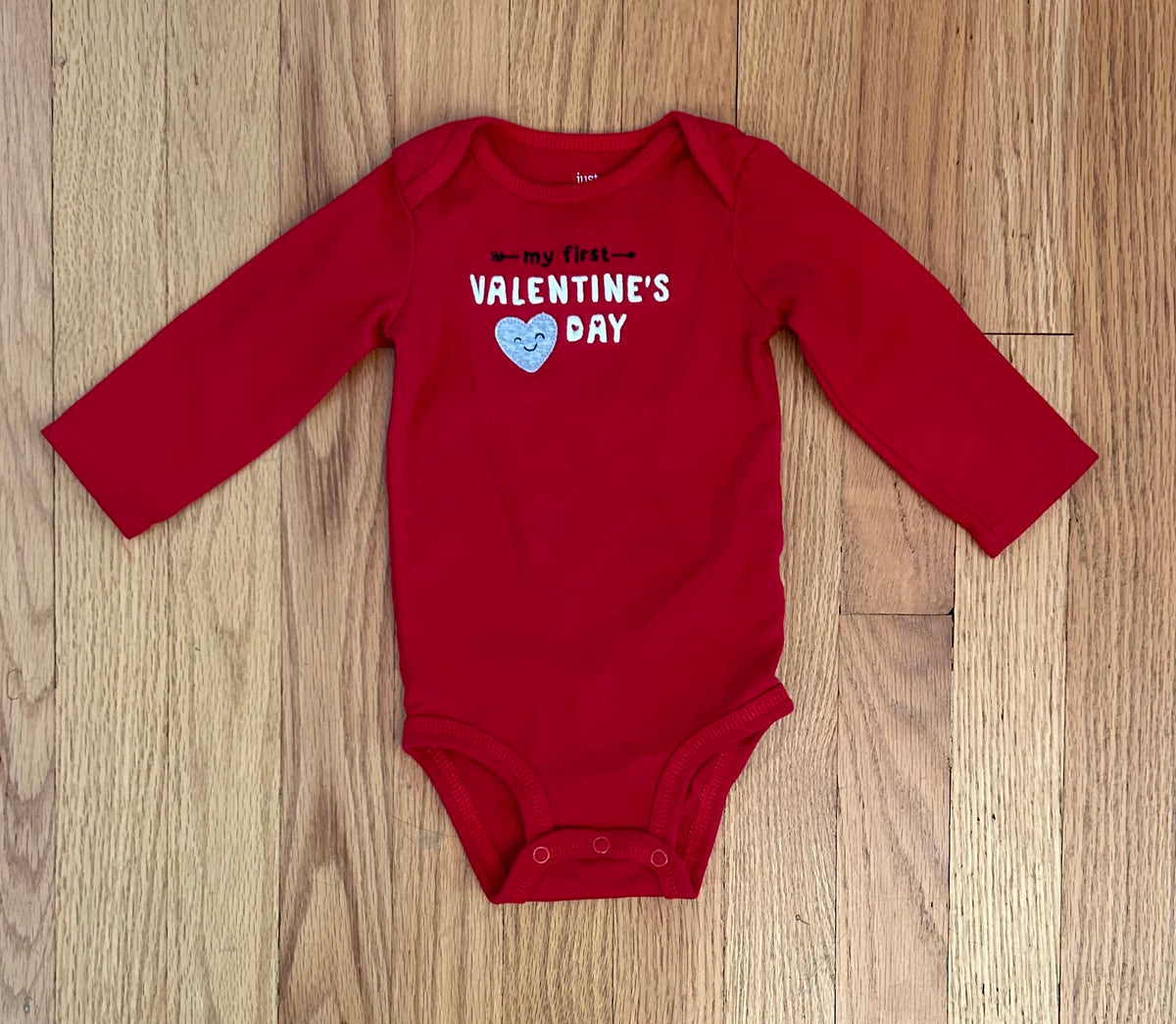 My First Valentine's Day LS Onesie EUC (9M) - size Month - 6-9 / 9M