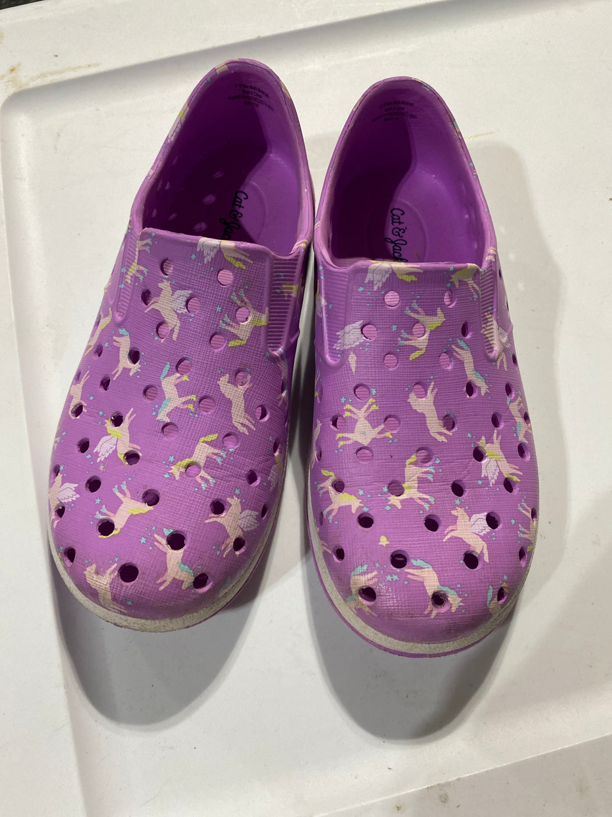 Cat & Jack water shoes Purple w/ unicorn - size Shoes - Toddler 10