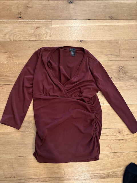 Maternity LS Top Ann Taylor, Burgundy - size Women - M (8/10)