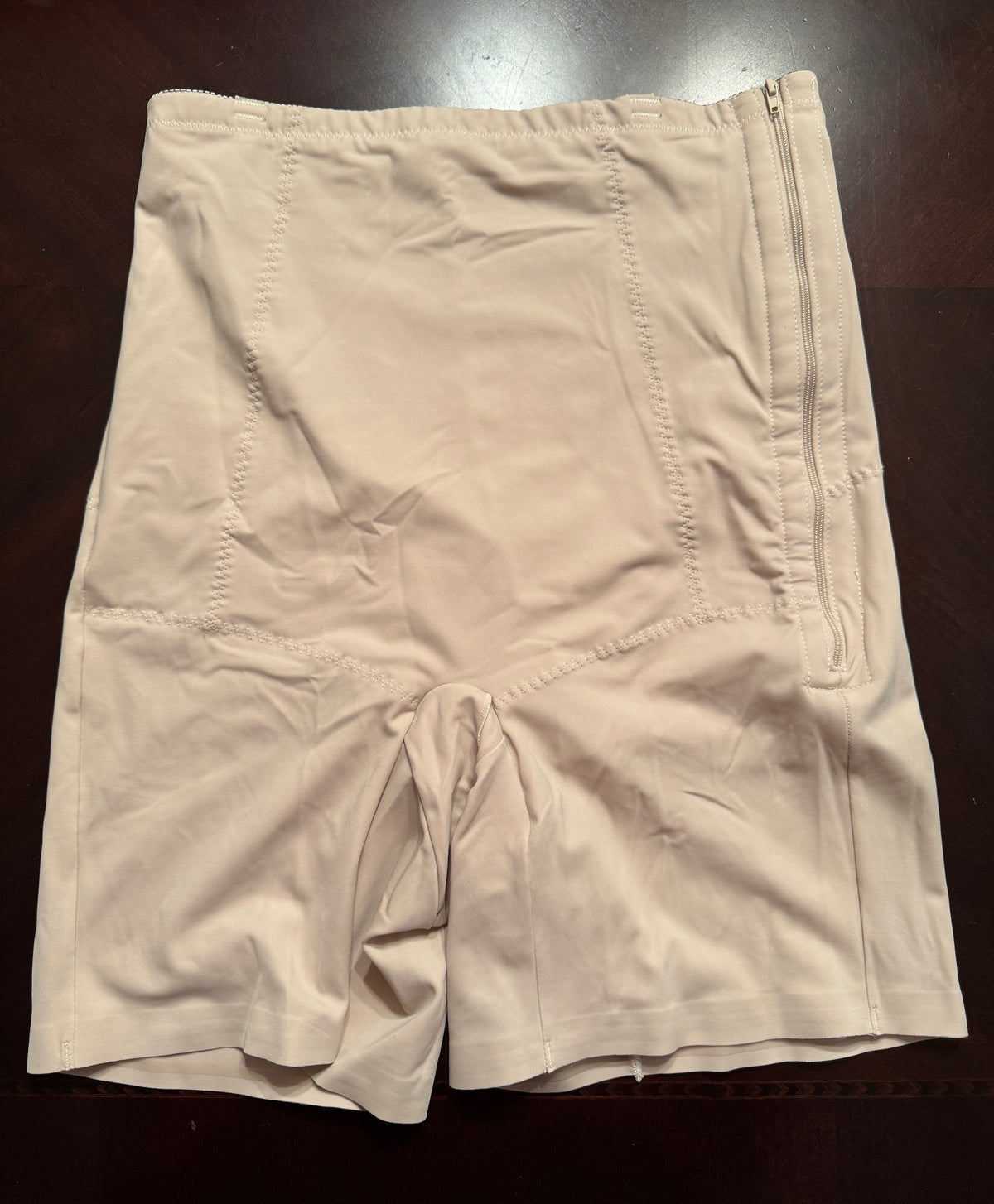 Motif Postpartum Girdle Size M, VGUC, Nude - size Women - M (8/10)