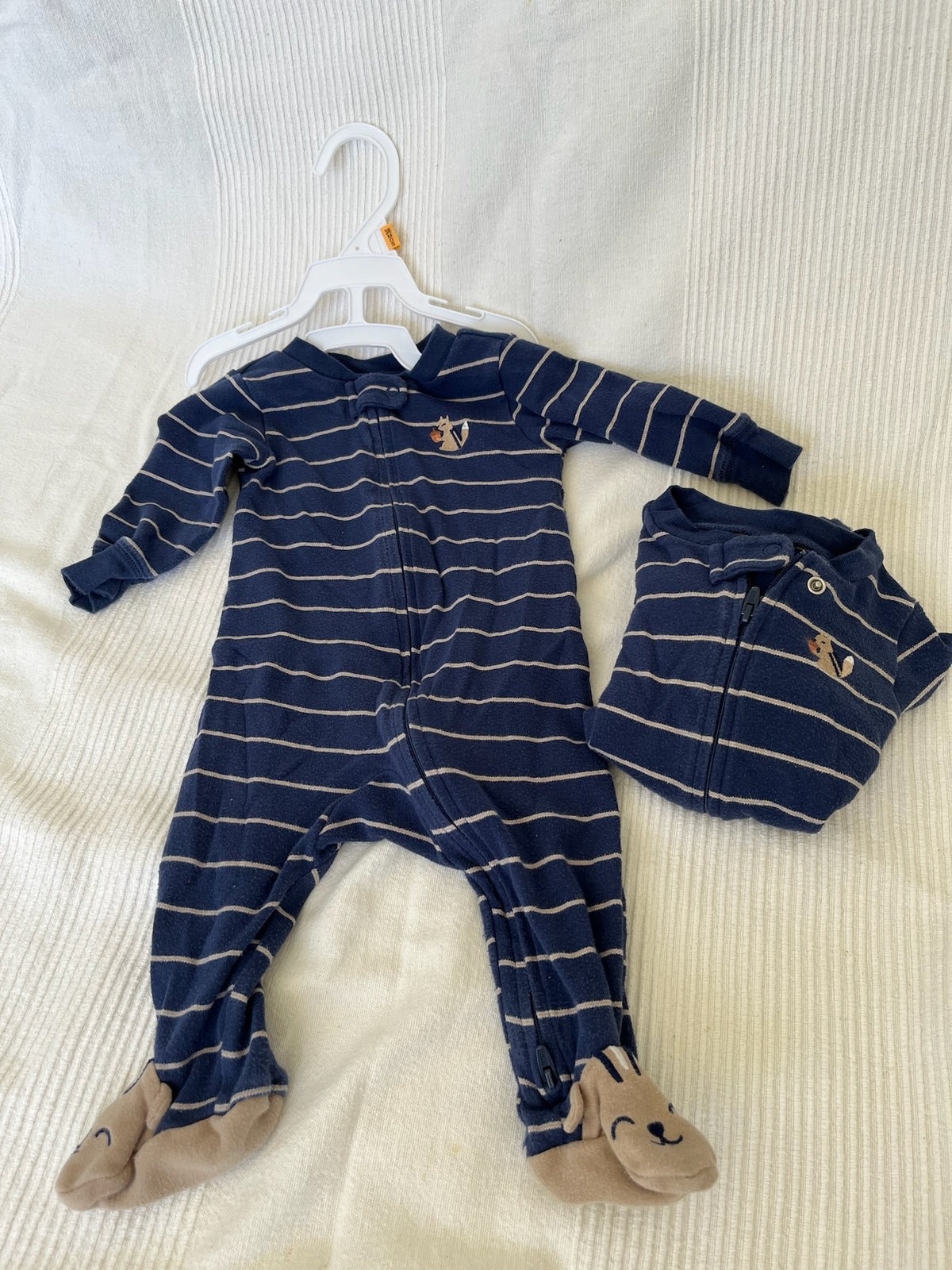 Carter's 6M PJs, VGUC Blue/Tan, 2-Way Zip, LS - size Month - 3-6 / 6M