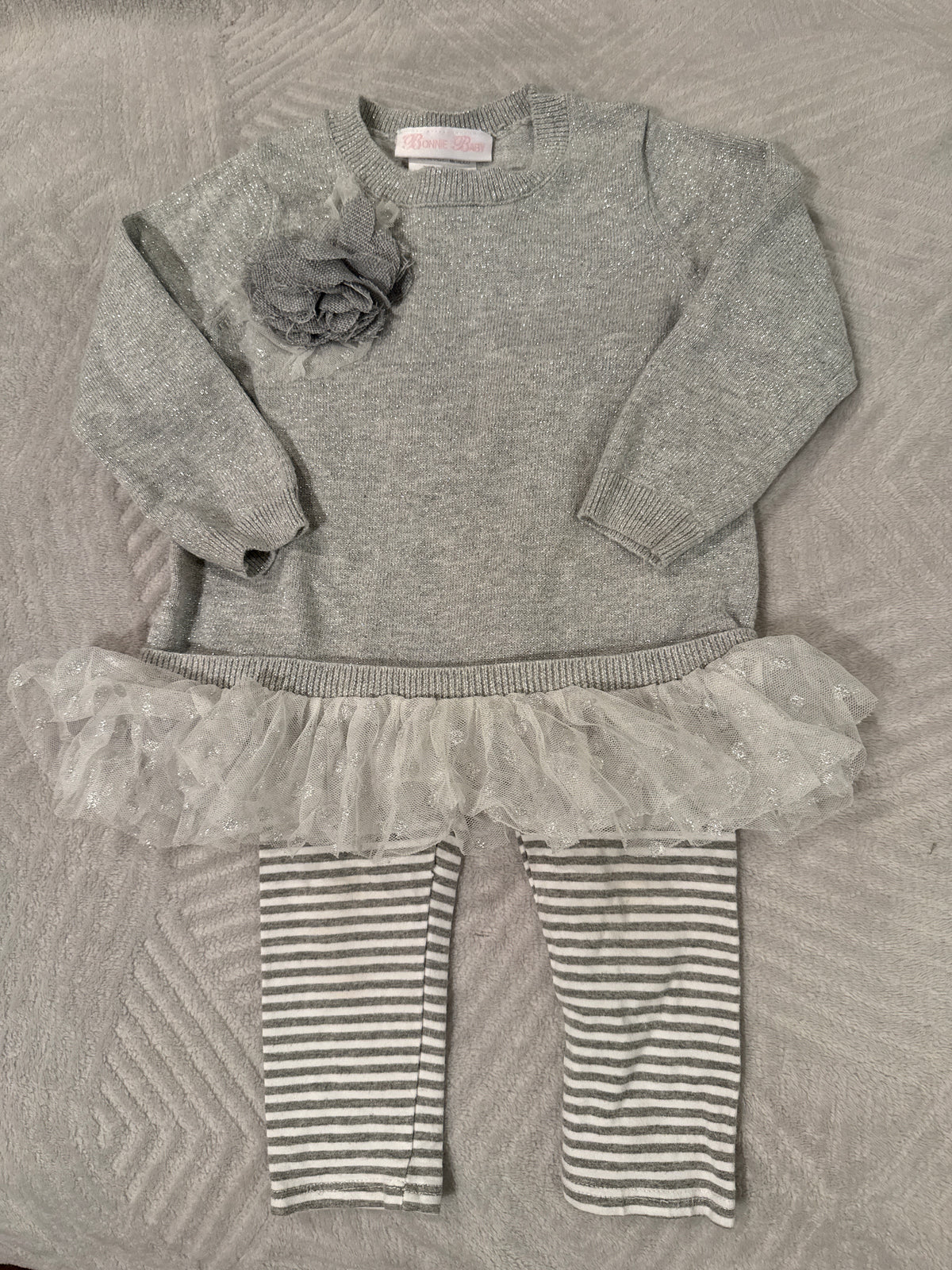 Bonnie Baby Outfit Silver Shimmer - size Month - 12-18 / 18M