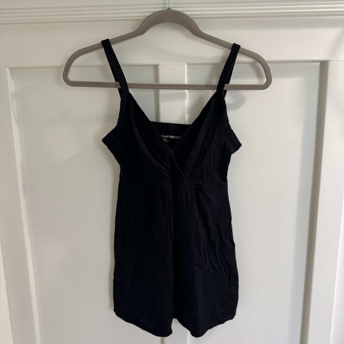 Gap Maternity Nursing Tank - Black - EUC - size Women - XS (0/2)