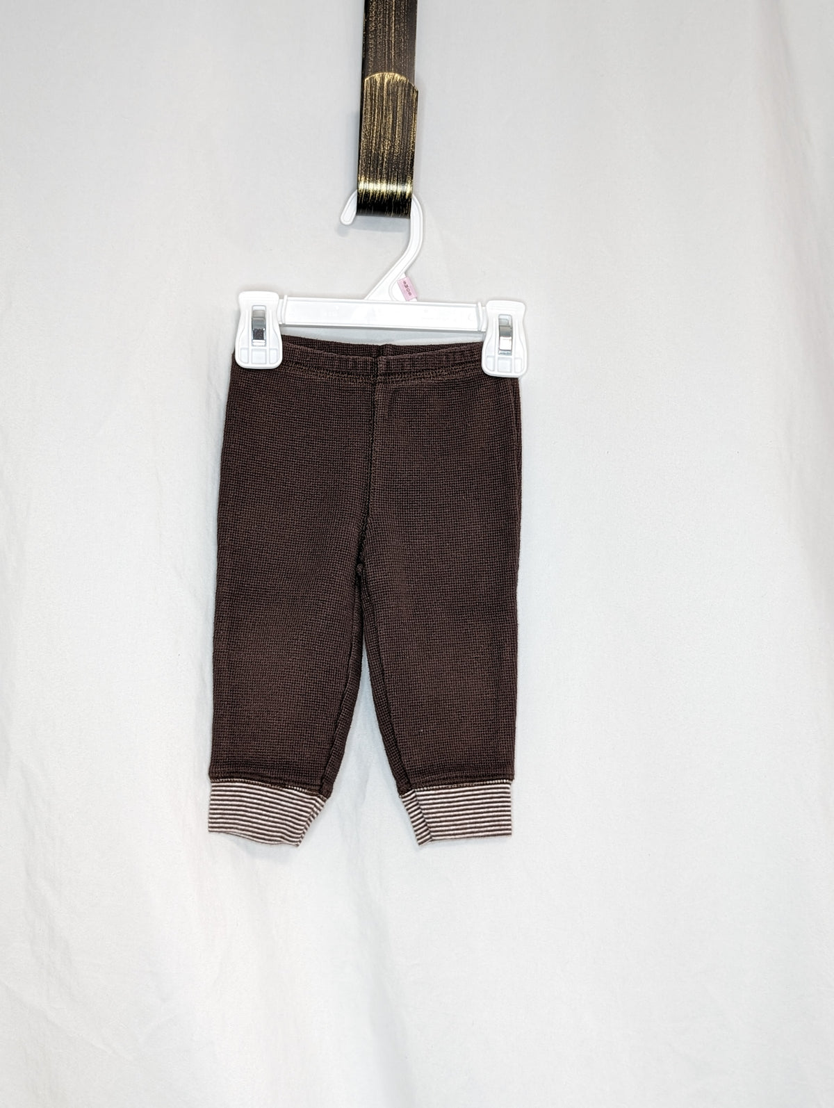 VGUC Carter pants, brown thermal knit w/striped - size Month - 6-9 / 9M