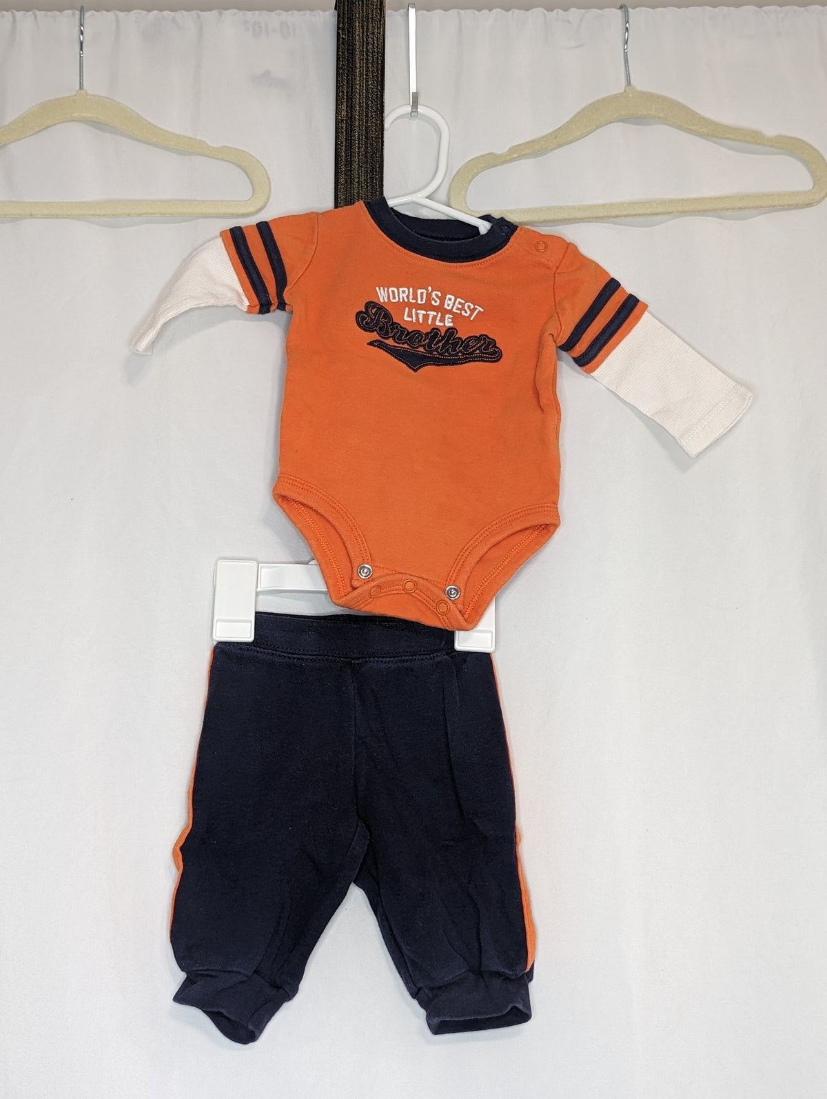 GUC Carter 2pc orange l/s onesie & navy pants - size Month - 0-3 / 3M
