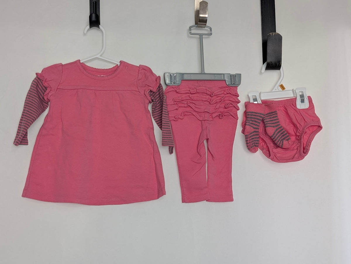 EUC BabyGap 5pc, pink diaper cover & ruffle - size Month - 3-6 / 6M