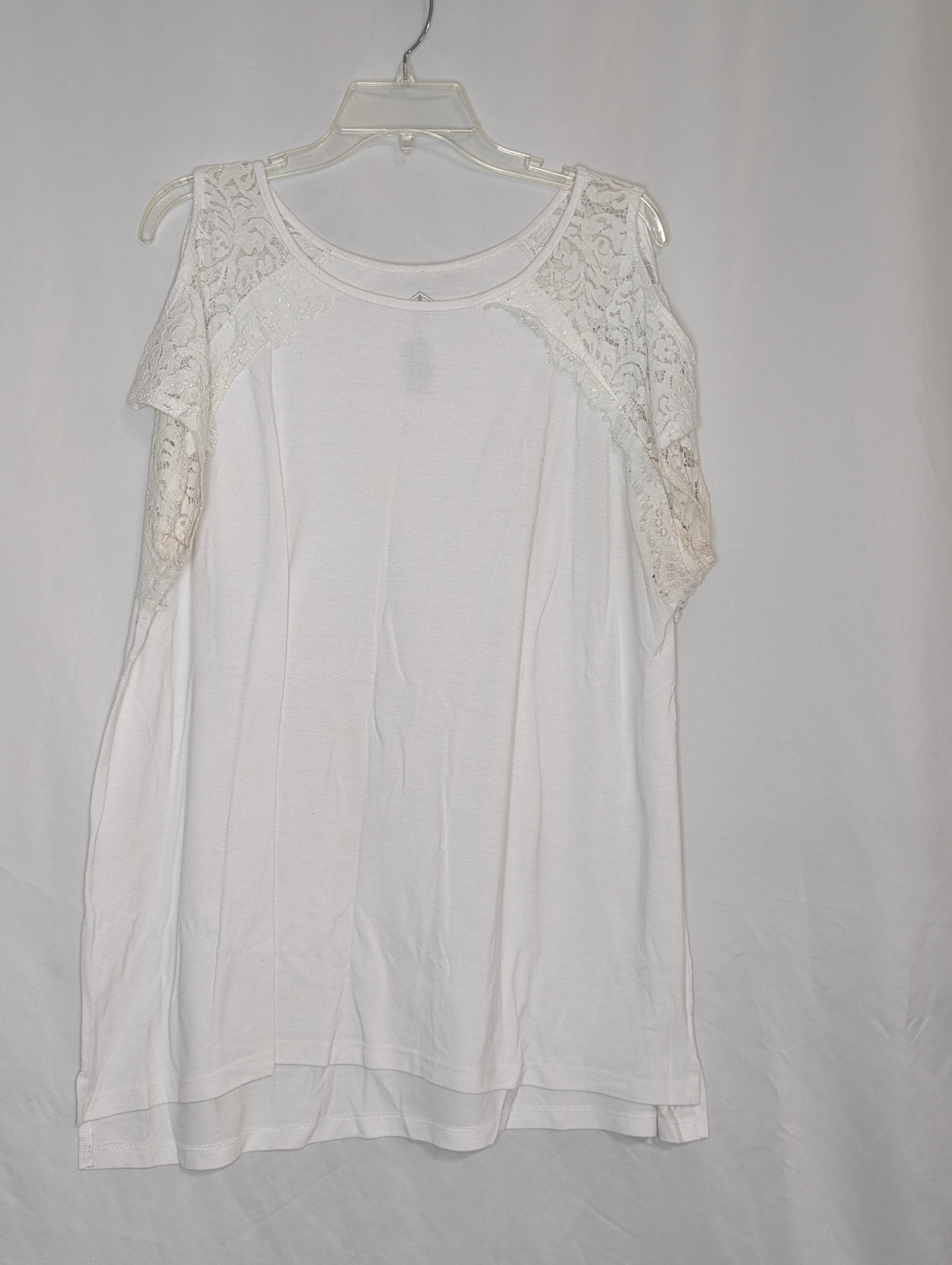 GUC St.JB white tunic cold shoulder top w/lace - size Women - 2X (20/22W)