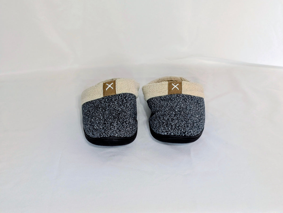 GUC slippers, marled B&W fleece, cream sherpa - size Shoes - Adult 9