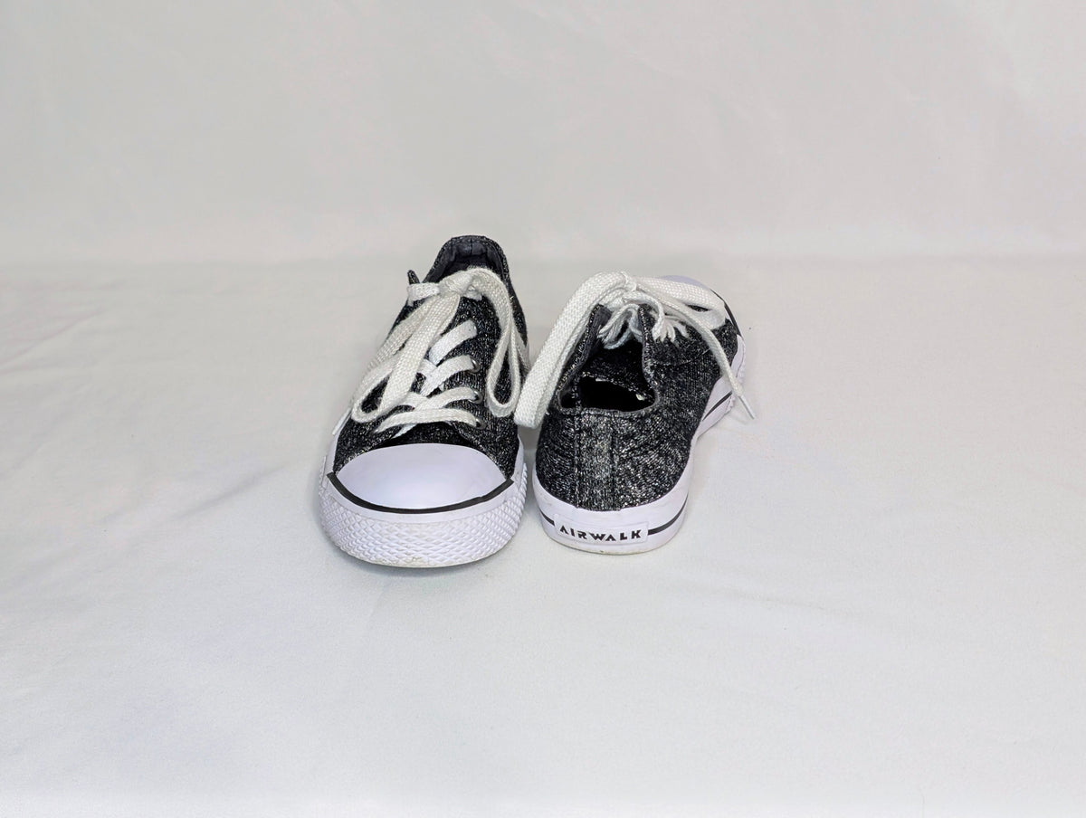 EUC Airwalks, black & silver metallic knit, - size Shoes - Kids 3 1/2