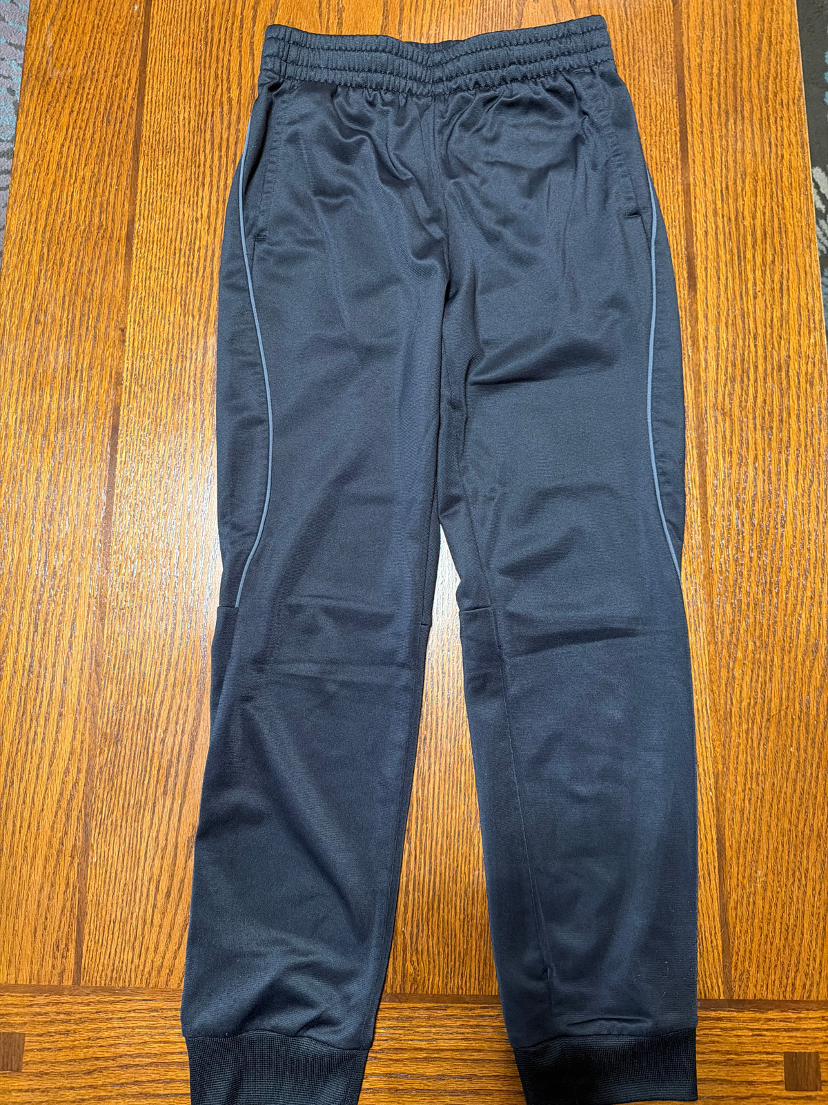 Black TekGear pants M 10/12 w grey stripe - size Youth - 10 (L)