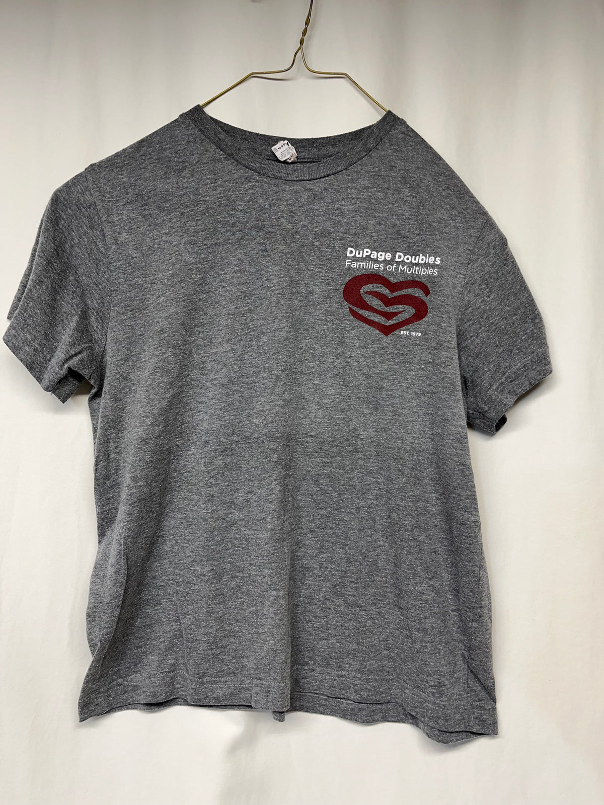 Live & Tell grey DuPage Doubles tee - red logo - size Youth - 8 (M)