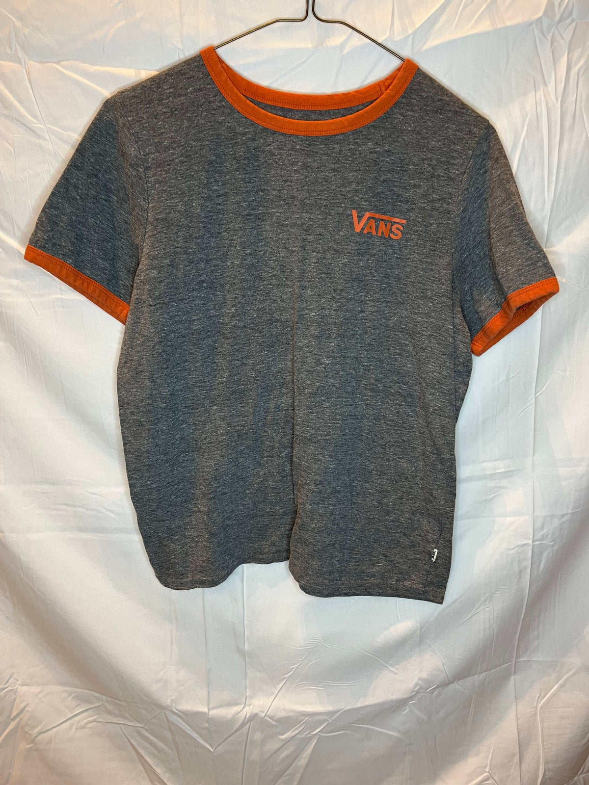 Vans grey tee w/ orange at neckline, cuffs, & - size Junior - XL (15/17)