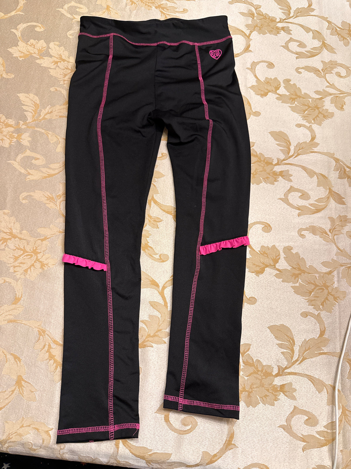 Body glove leggings Black/pink VGUC exercise - size Youth - 12 (L)