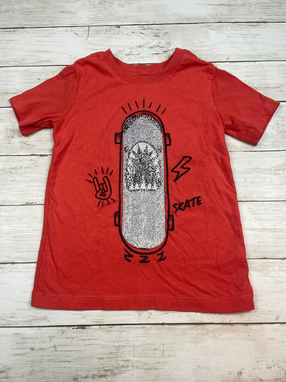 Oshkosh skateboard sequin tshirt - EUC - size Youth - 5 (XS)