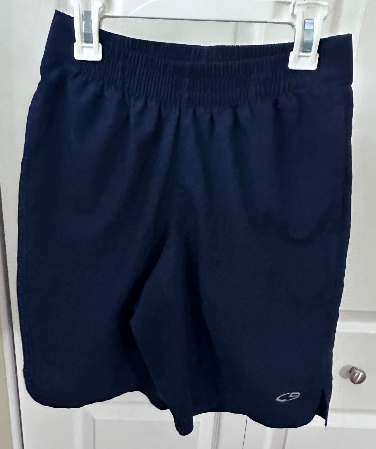 Champion navy shorts EUC M - fits 8/10 (100% poly - size Youth - 8 (M)