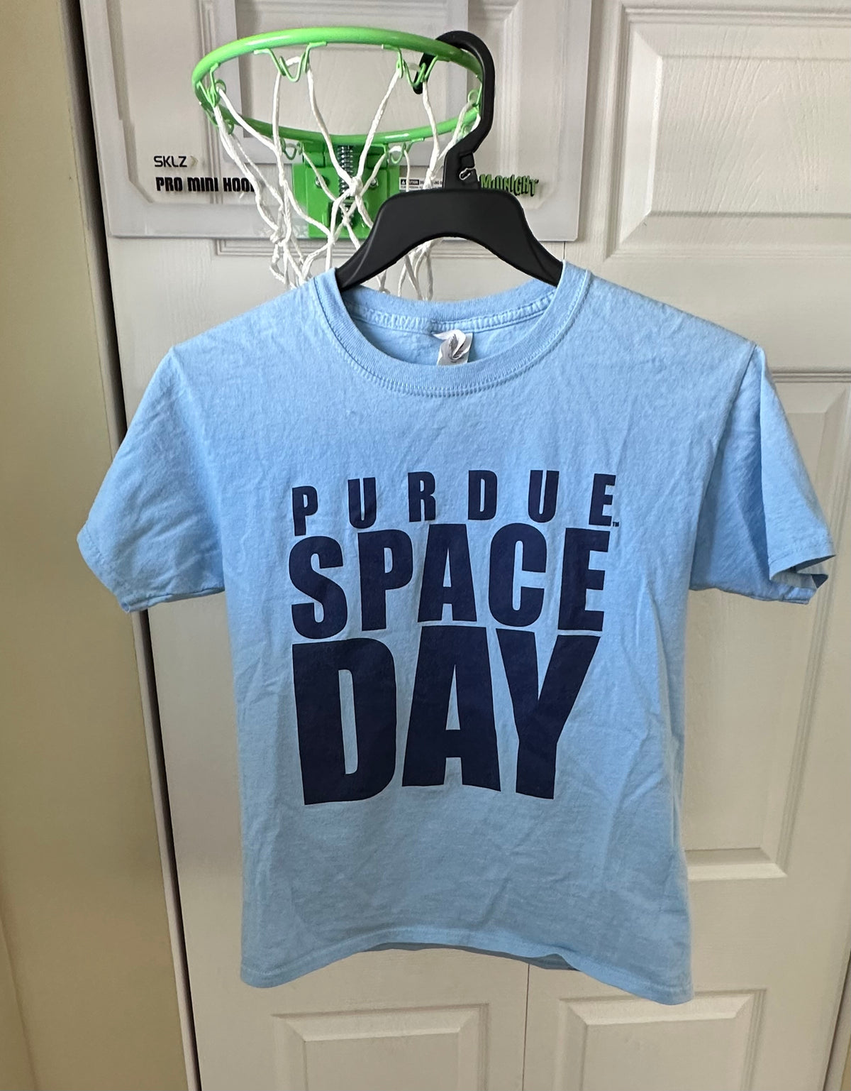 Camp tee Purdue space 2019 earth px on back - size Youth - 10 (L)