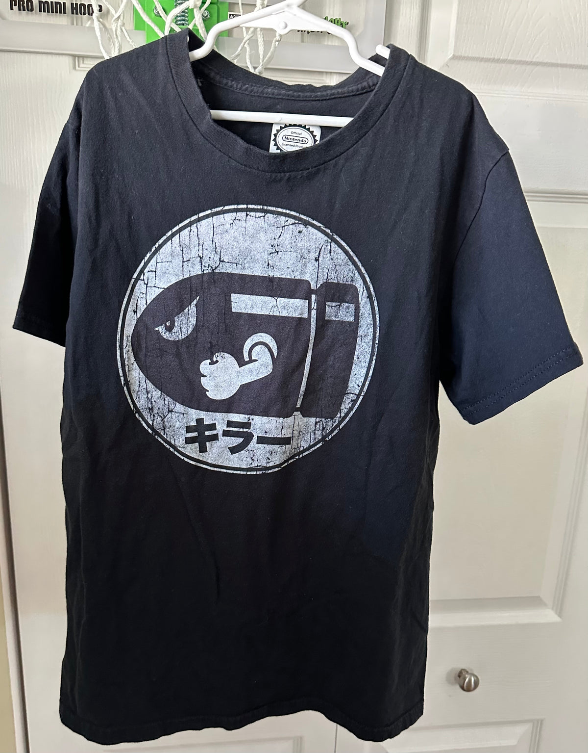 Mario Brothers Bomb tee Image nor cracked, just - size Youth - 12 (L)