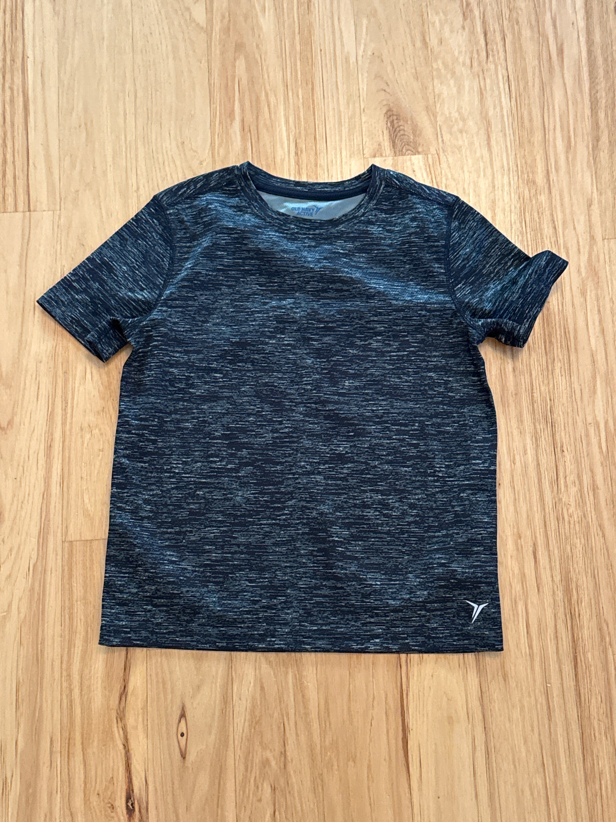 Old navy Heathered black Dri fit tee size m (8) - size Youth - 8 (M)