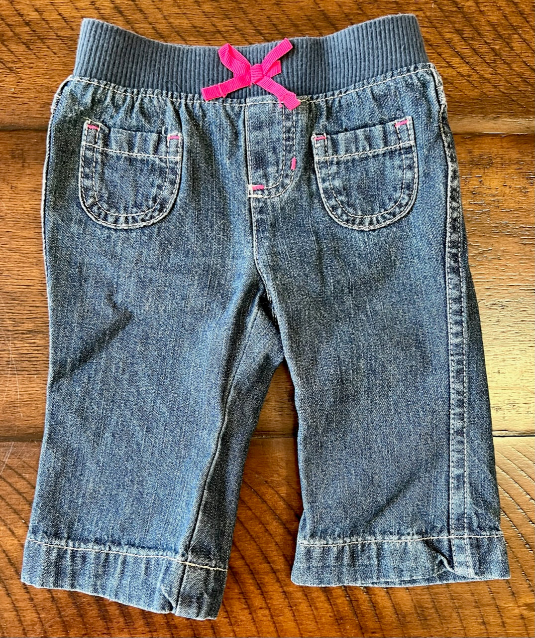 Jeans with pink bow 2 pockets- so cute! - size Month - 3-6 / 6M