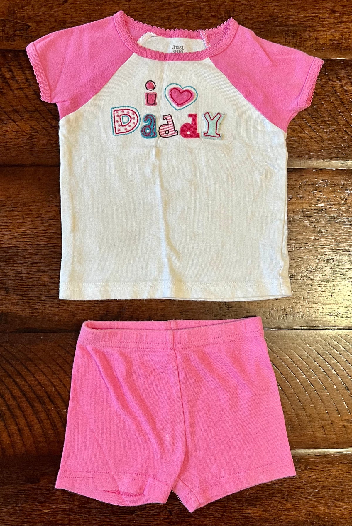 Carters 2pc pink PJ set I love Daddy top,short - size Month - 9-12 / 12M