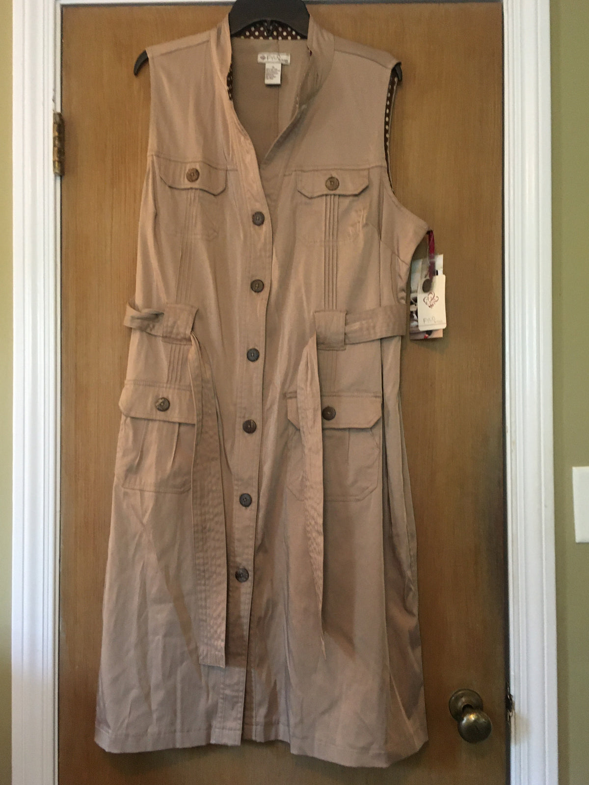 NWT, button down, FYLO, org $45 - size Women - XL (16/18)
