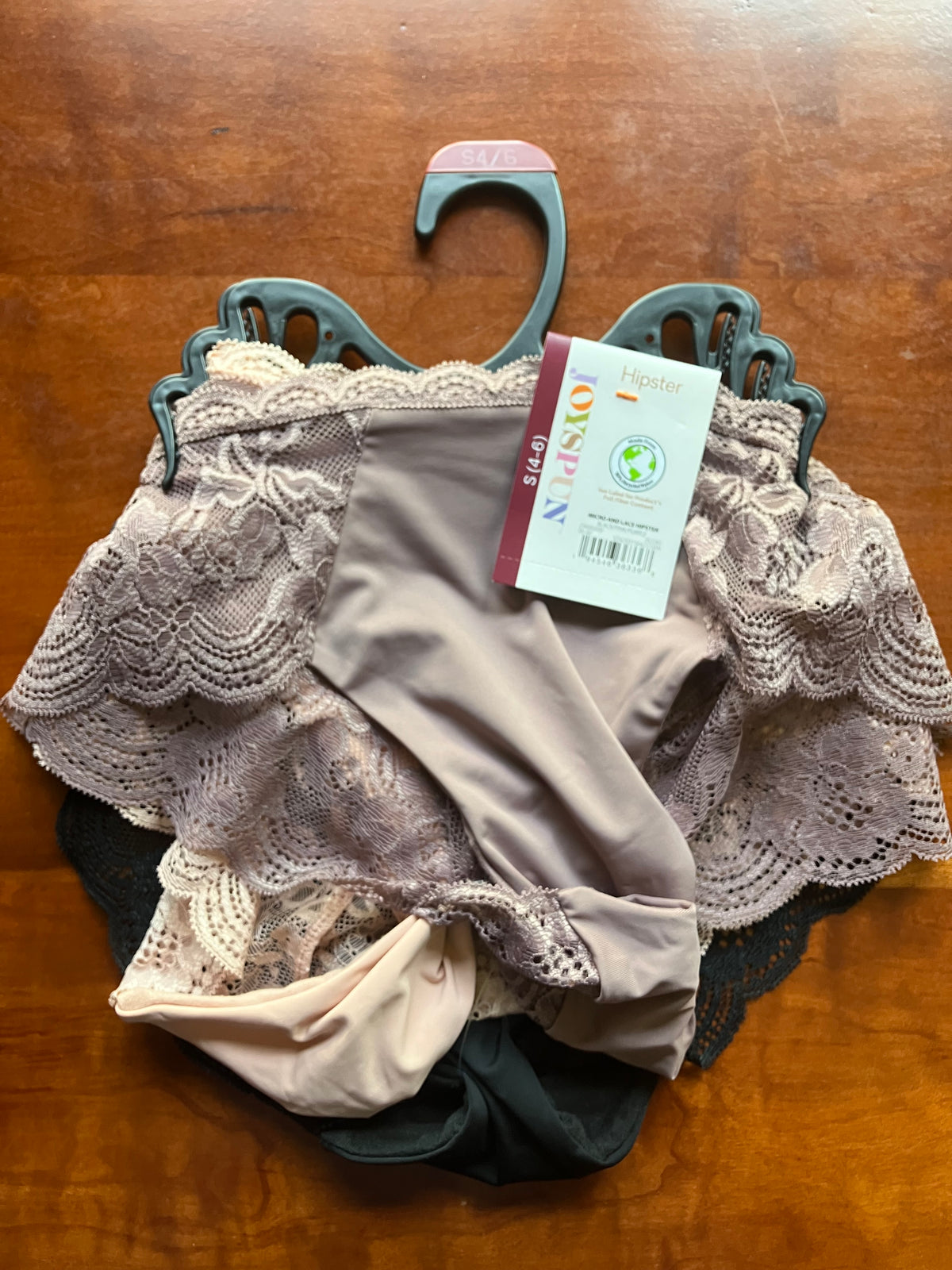 NWT, New (not tried on) Joyspun, 3 pair - size Women - S (4/6)