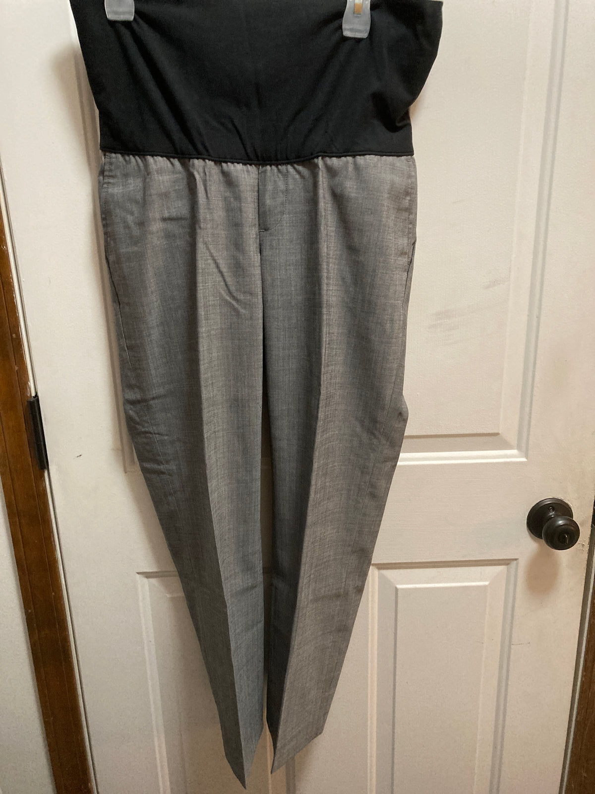 EUC Grey dress pants Size 4 Regular (GAP) - size Women - S (4/6)