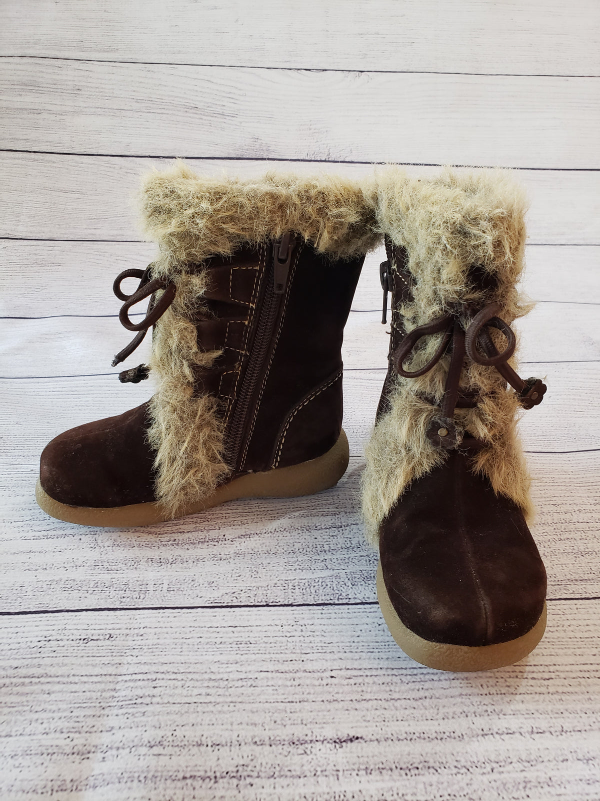 Brown zipper winter boot VGUC VERY GOOD - size Shoes - Toddler 7