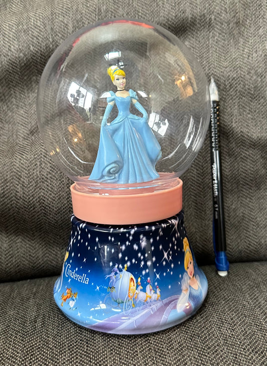 Disney Princess globe