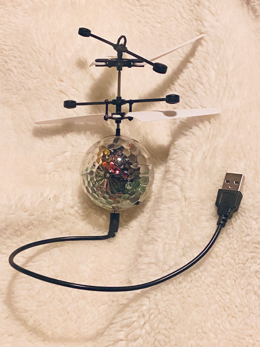 LED whirly flying ball Toy