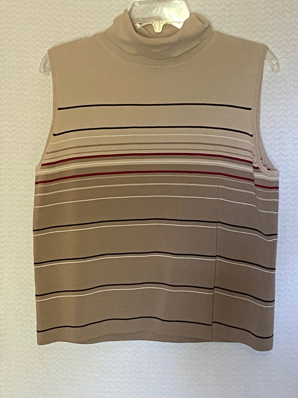 Croft & Barrow tan, Black, white sleeveless - size Women - XL (16/18)