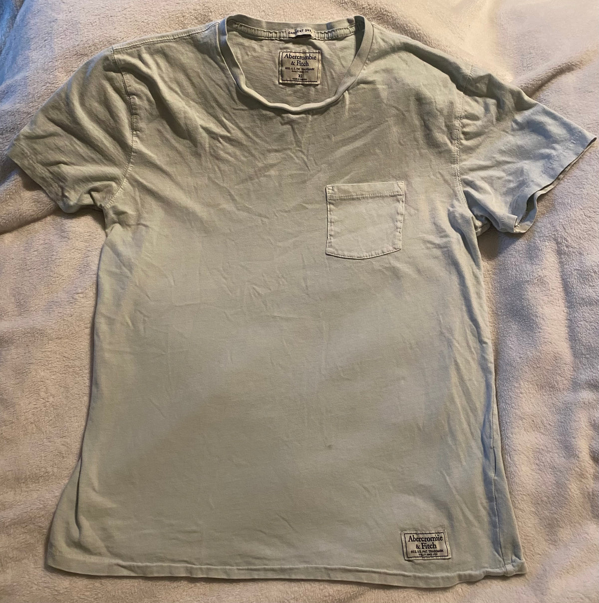 Abercrombie & Fitch Light green soft t shirt - size Teen/Men - XS (26-28)