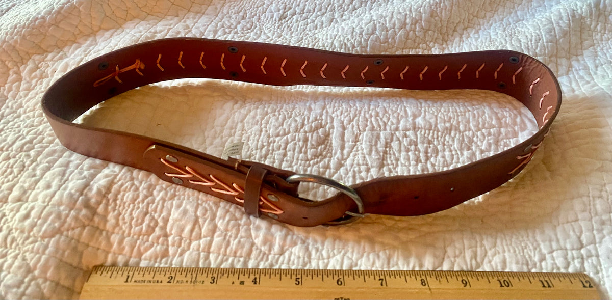 Brown leather belt W pink accents