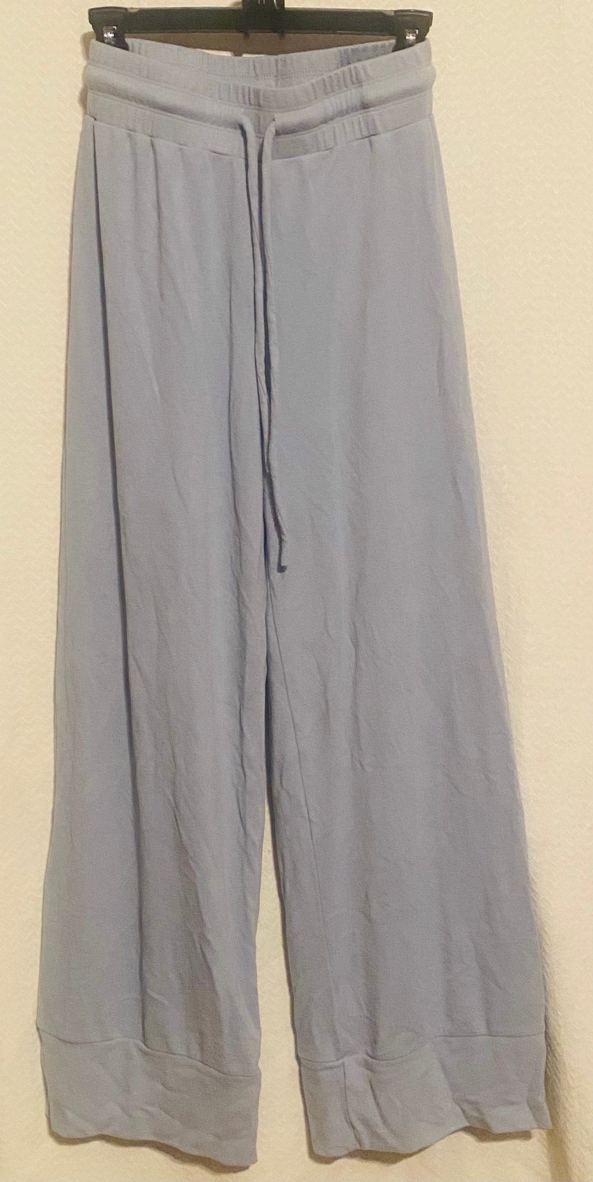 High rise soft Blue wide bottoms - size Women - S (4/6)