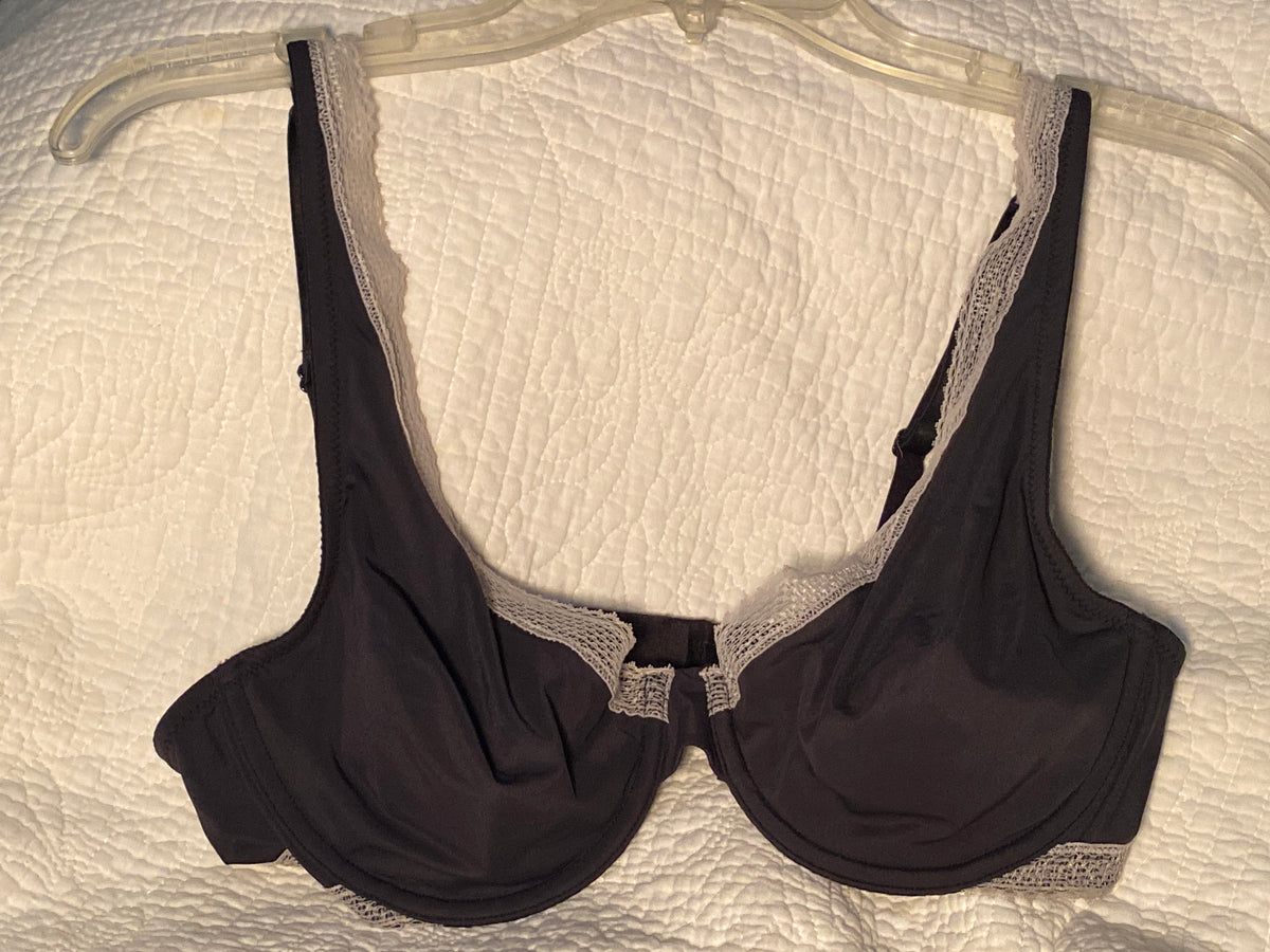 Victoria's Secret 36C Black shear bra - size Women - L (12/14)