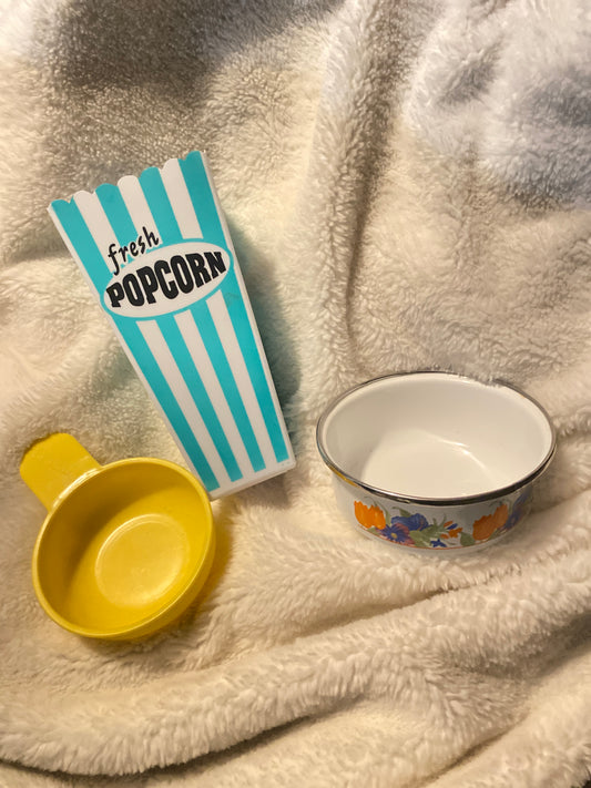 Random kitchen metal Bowl plastic easy bake