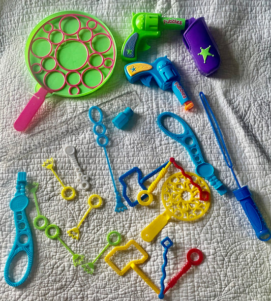 Bubble blowing galore So many pieces 2 fubbles