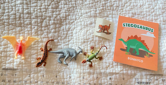 Small Dino notebook 4 small dinos & lizards