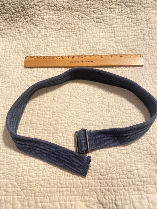 31 navy blue belt
