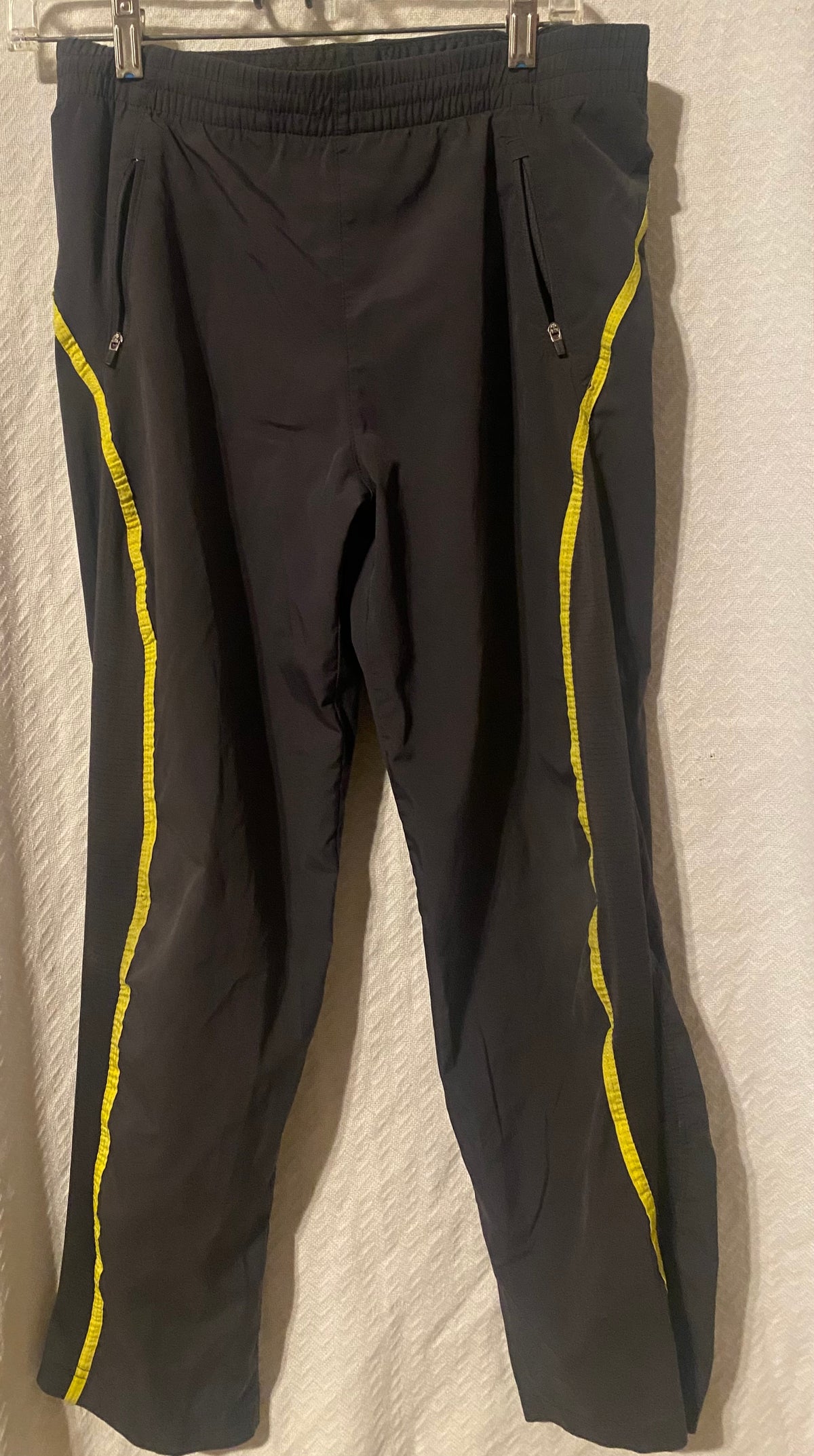 Looser fit grey light Pants for home or play - size Youth - 12 (L)